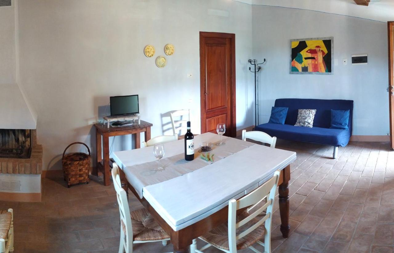 Antonella House -Podere Della Collina Palaia Extérieur photo